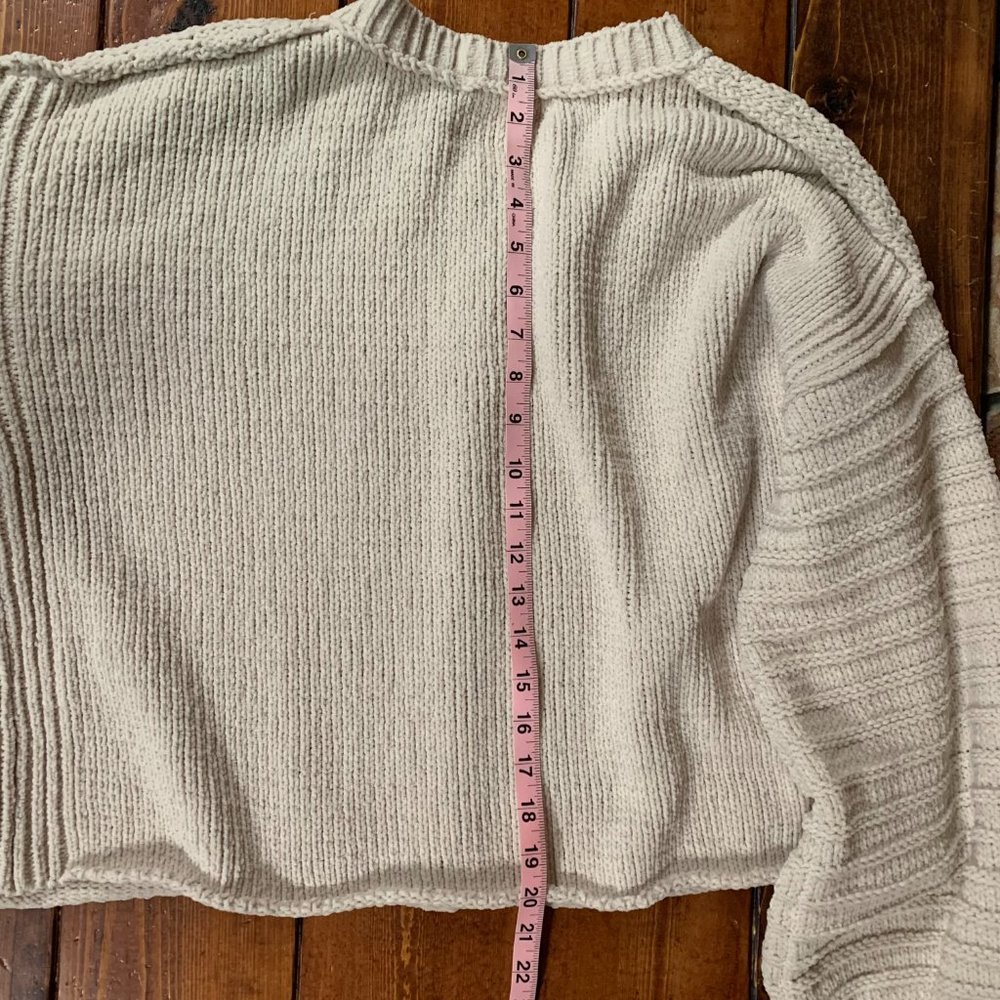 Love Riche Large Cropped Women's Cream Knit Balloon Sleeve Crew Neck Sweater EUC - Picture 12 of 14